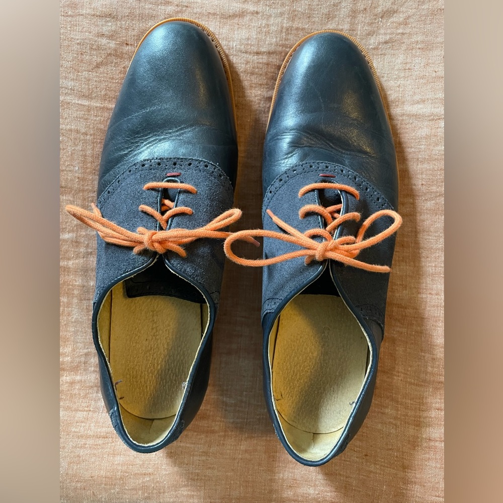 Cole Haan Men’s blue leather Oxford
